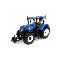 NEW HOLLAND T7.225  par UNIVERSAL HOBBIES